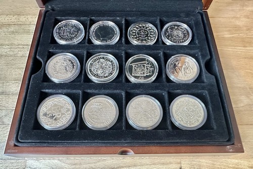 Collection 5 coins - of, £5