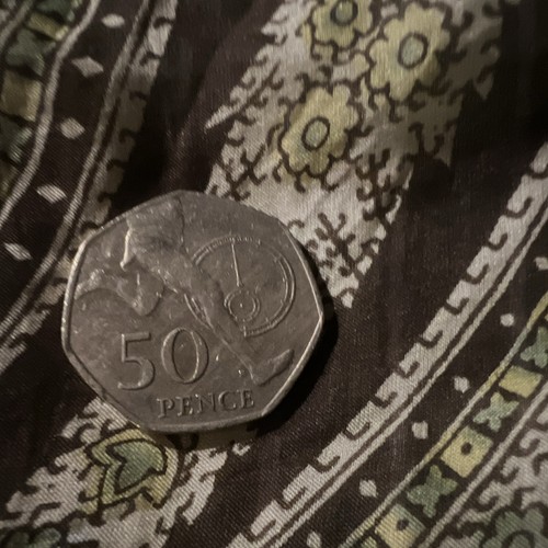 Rare 2004 elizabeth 50p - rare,