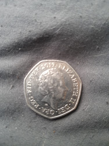 50p rare shield coin - , in