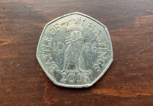 2016 battle hastings 50p - 2016,