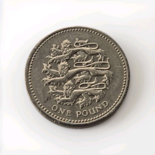 11x rare one pound - 11x, £1