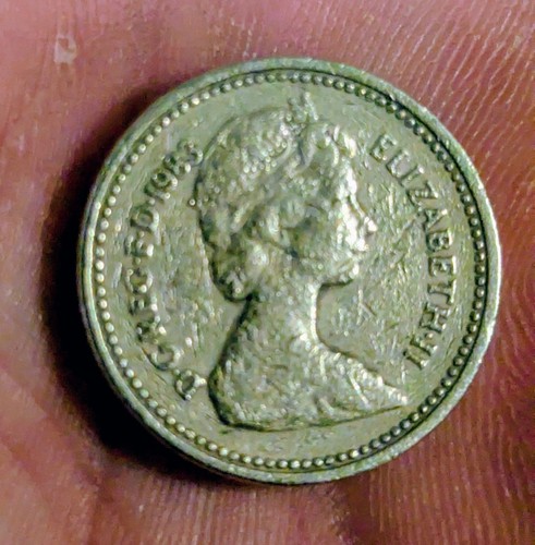 Very rare one pound coin - very,